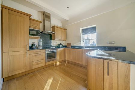 2 bedroom apartment to rent - Photo 3