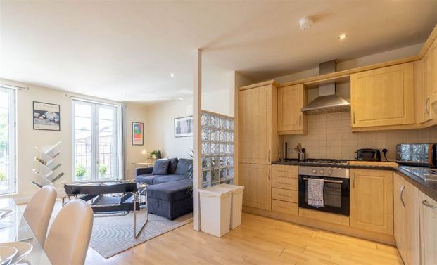 15 Rugby Square, Rugby Parade , Belfast, BT7 1PY - Photo 1