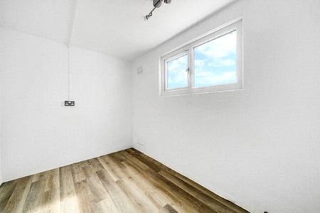 Malta Road, Deepcut, Camberley, Surrey, GU16 - Photo 4