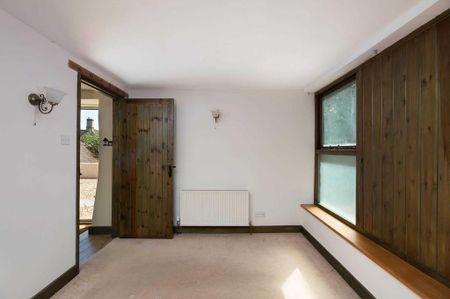 2 bedroom house to rent - Photo 3