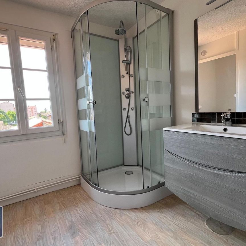 Location Appartement 2 pièces 44m² CHARNAY LES MACON 71850 - Photo 1