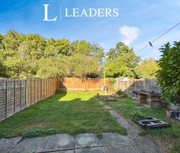3 bedroom terraced house to rent - Photo 3