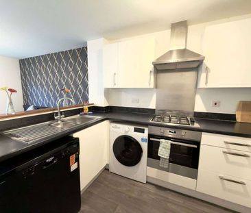 1 x Stylish Double Room in a Modern 4-Bed House Share | Bills Inclu... - Photo 4