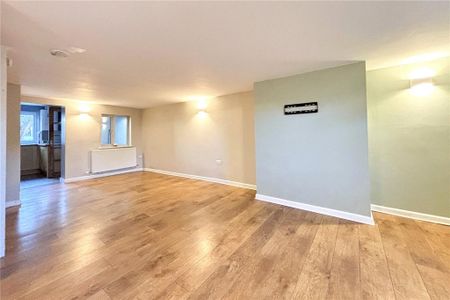 3 bedroom terraced house to rent - Photo 4