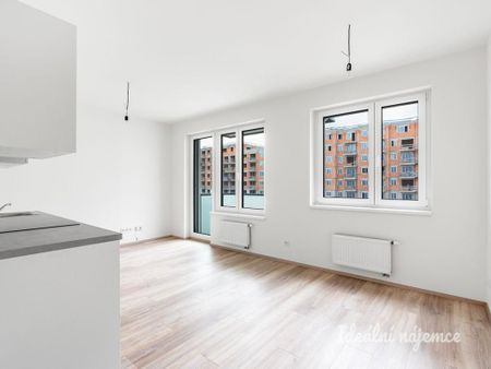 Pronájem bytu 1+kk 32 m2 - Photo 3