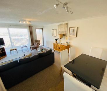 2 bedroom terraced house to rent - Photo 3