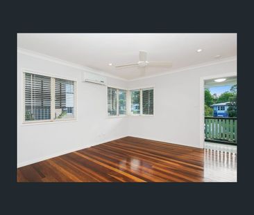 19 Falkirk Street, Stafford Heights, Qld 4053 - Photo 5