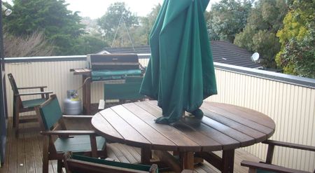 6B Topliss Dr - 4 Bedroom - $810PW - Photo 3