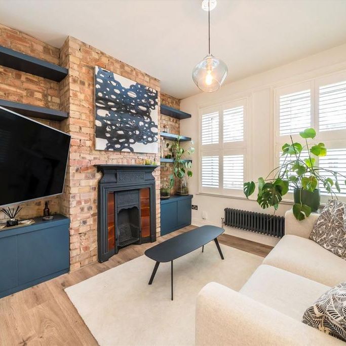 2 bedroom maisonette to rent - Photo 1