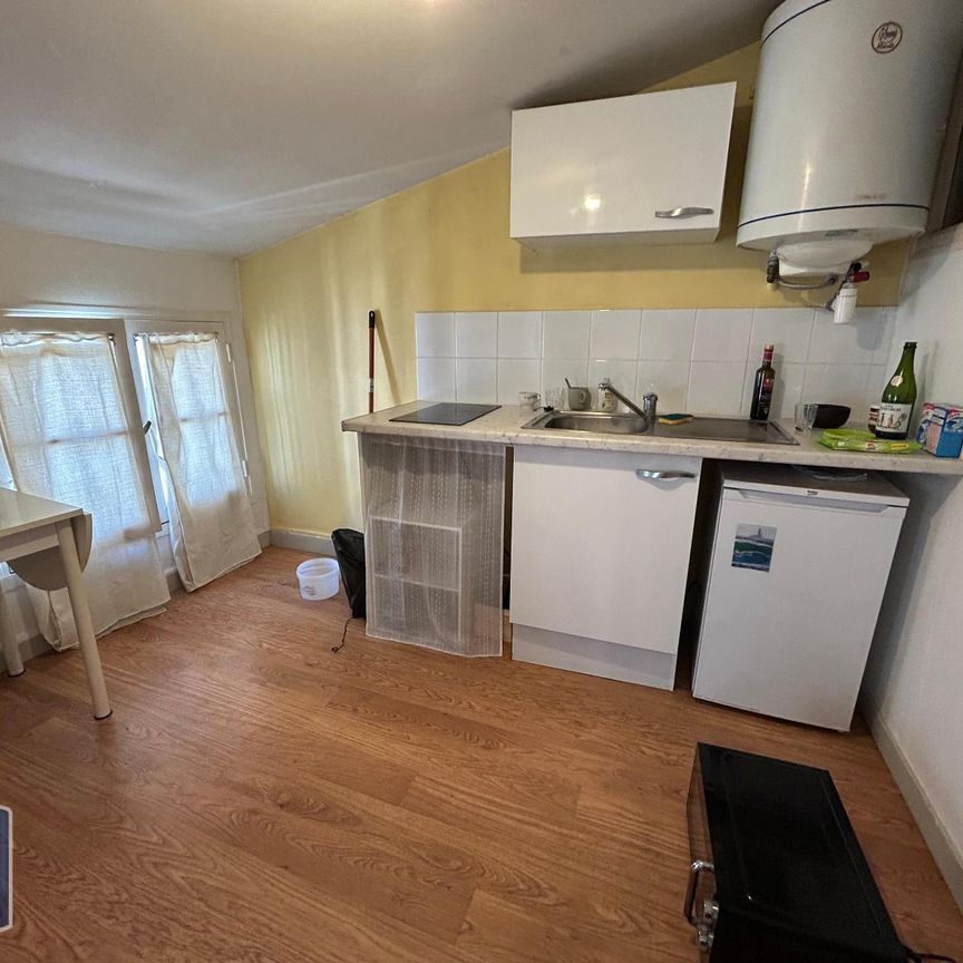 Location Appartement 1 pièce 30m² POITIERS 86000 - Photo 1