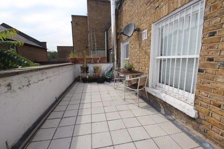 Studio to rent - Photo 3
