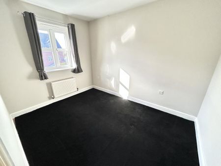 3 bedroom terraced house to rent - Photo 5