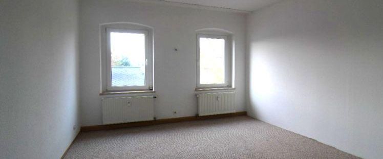 Erschwingliche Wohnung mit großem Tageslichtbad - Photo 1
