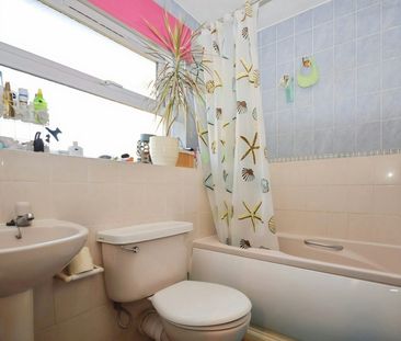 End of terrace house to rent on - Photo 5