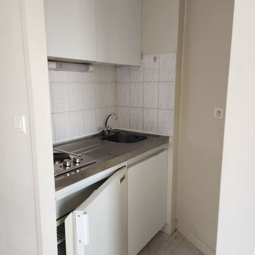 Location Appartement 1 pièce 20m² CLERMONT FERRAND 63000 - Photo 1