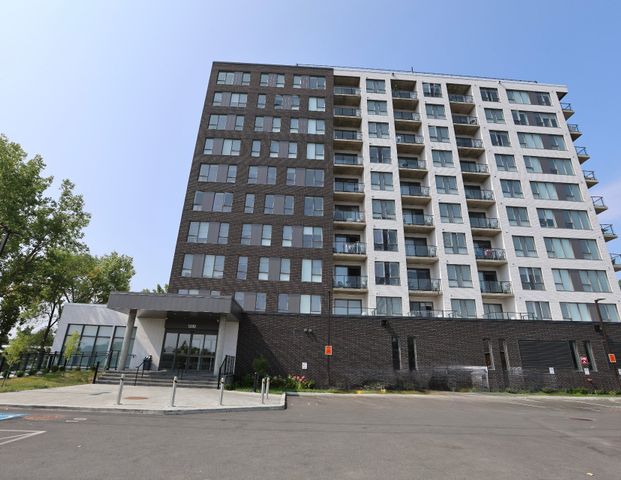 Rue de Royan, H7N 0H8, Laval - Photo 1