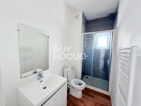Location Appartement 3 pièces 73m² - Photo 3