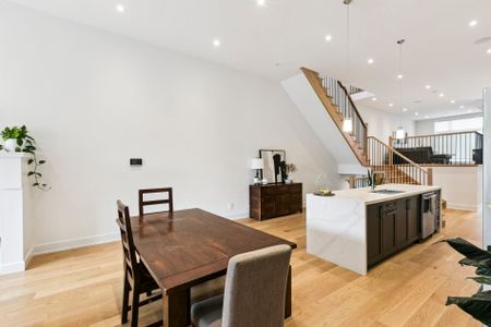 For Lease - 1040 Enola Avenue, Mississauga, Ontario - Photo 2