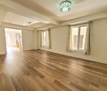 For Lease - 93 Dog Wood Boulevard, East Gwillimbury, Ontario - Photo 3