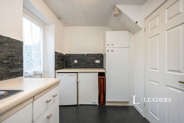 1 bedroom house to rent Waterloo Court, Bletchley, Milton Keynes, MK3 - Photo 1