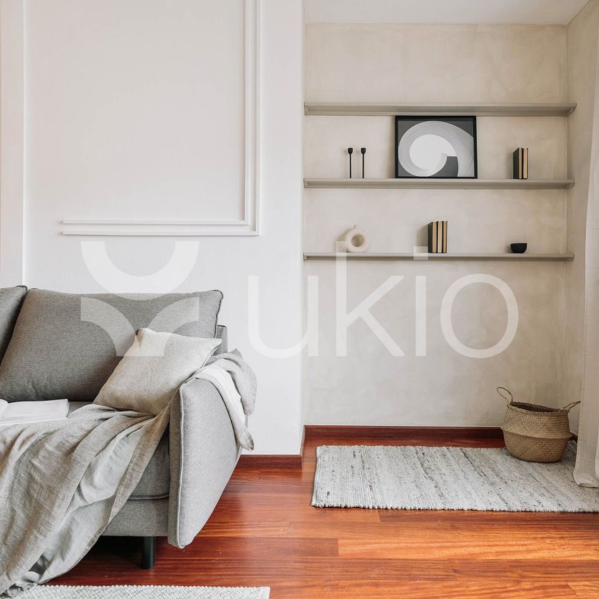 Apartamento de alquiler en Gran Via de Les Corts Catalanes, Sant Antoni - Photo 1