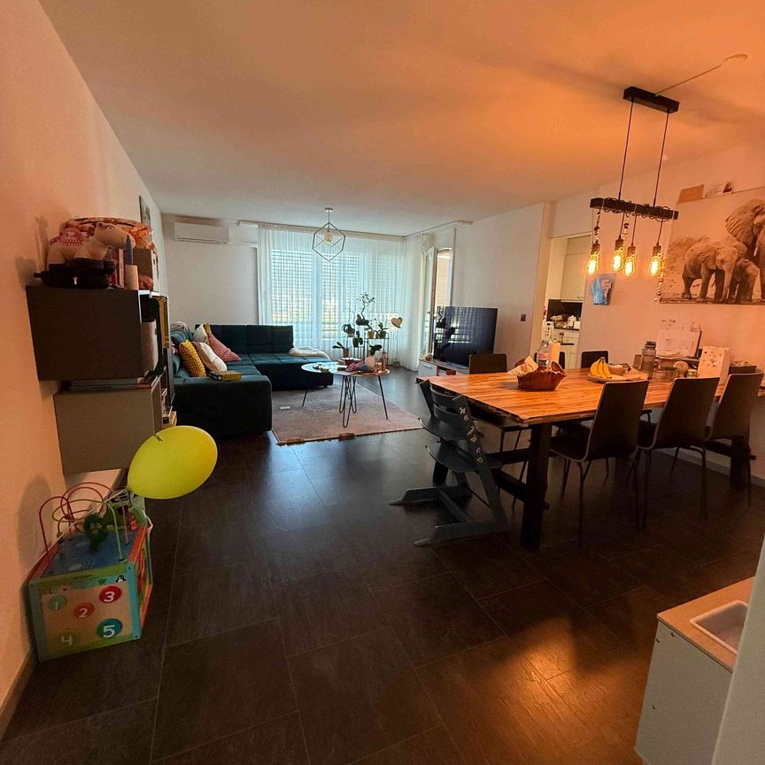 4.5 Zimmer, 100 m², 2. Stock - Photo 1