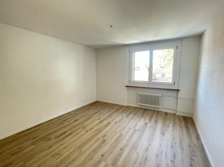 St-Imier, magnifique appartement de 3.5 pièces au 3ème avec ascenseur - Photo 5