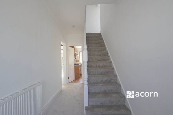 Semi-detached House to rent - Holmesdale Road, Bexleyheath, DA7 - Photo 1