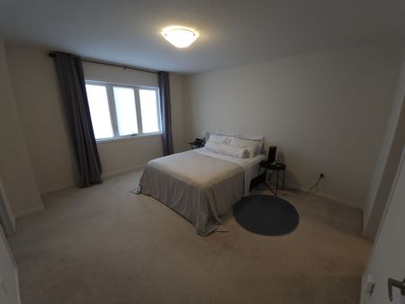 For Lease - 64 Tilbury Street, Woolwich, Ontario - Photo 3