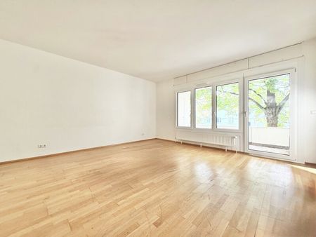 ERSTBEZUG NACH SANIERUNG | LOGGIATRAUM | OPTIMAL-AUFGETEILTE 3 ZIMMER | TOPLAGE IN GRINZING - Photo 2