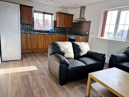 Modern Bed Apt -, Bawas Place - Alfreton Road, NG7 - Photo 3