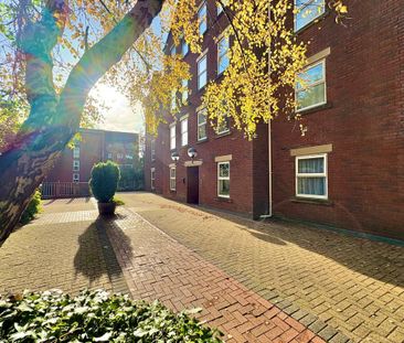 2 bedroom flat to rent - Photo 3