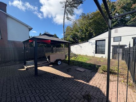 For Lease - 779 Indian Road Unit# Lower, Mississauga, Ontario - Photo 2