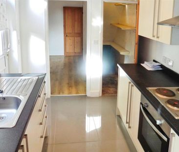 2 Bedroom House to Rent in Milton Street, Higham Ferrers, Northants... - Photo 6