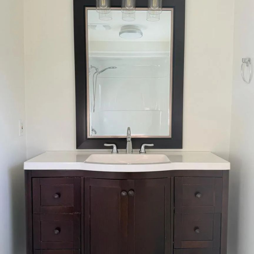 1412 PEERLESS COURT - Photo 1