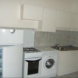Location Appartement 1 pièce 36m² VICHY 03200 - Photo 2