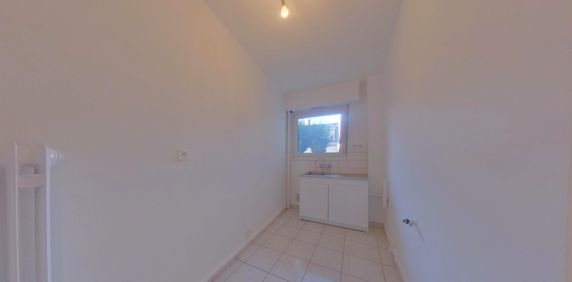 Location Appartement 2 pièces 40m² STRASBOURG 67100 - Photo 2