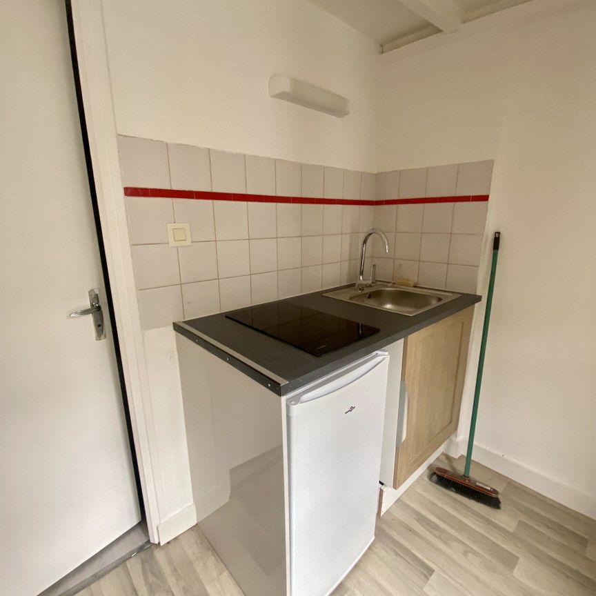 Location Appartement 1 pièce 14m² RENNES 35000 - Photo 1