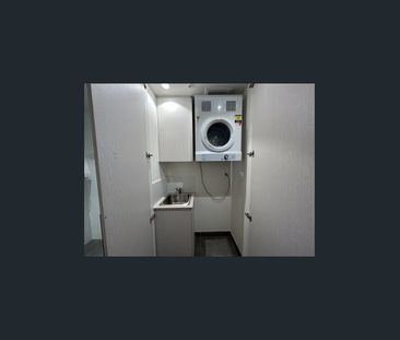 One bedroom Plus spacious study apartment for lease - Photo 2