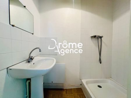 Location Appartement 2 pièces 30m² CHABEUIL 26120 - Photo 3