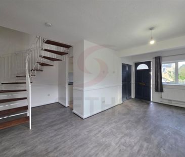 Blackthorn Drive, LE4, Leicester - Photo 2