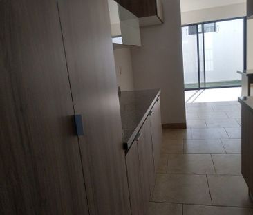 CASA EN RENTA EN JURIQUILLA CON AMENIDADES - Photo 5