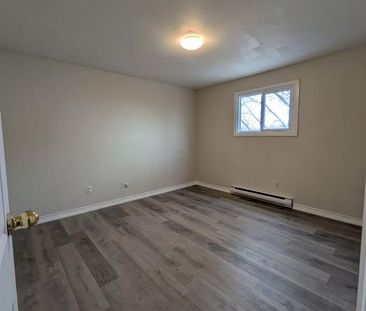For Lease - 157 Stanley Street Unit# 4, Quinte West, Ontario - Photo 6