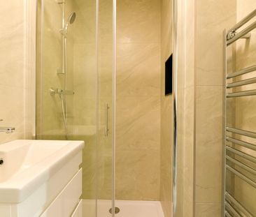 Property to rent - Photo 5