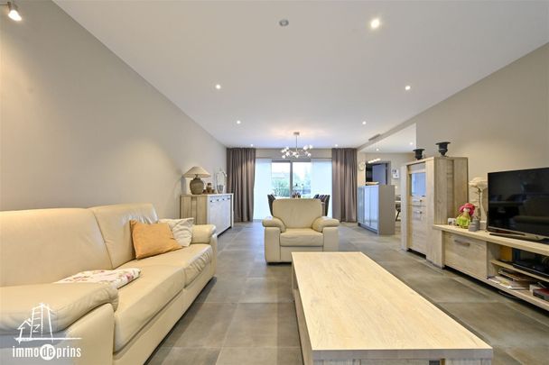 HOB met 3 slaapkamers - Photo 1