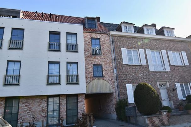 Appartement te huur - Photo 1