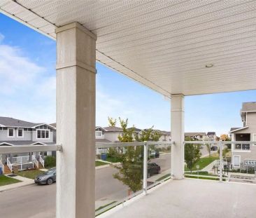 3367 Green Poppy Street — 3 Bedroom - Photo 4