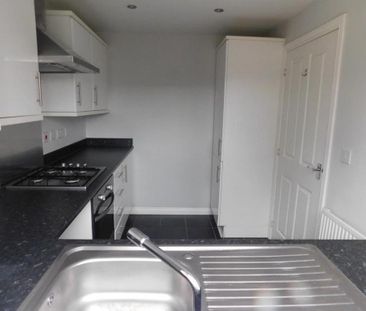 3 bedroom terraced house to rent - Photo 5