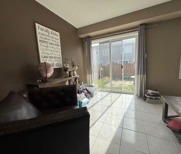 For Lease - 36 Farmstead Dr Drive, Clarington, Ontario - Photo 3