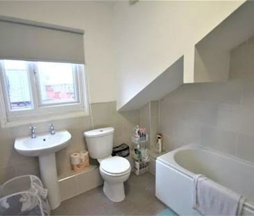 3 Bed - 30 Harold View, Hyde Park, Leeds - LS6 1PP - Student - Photo 5